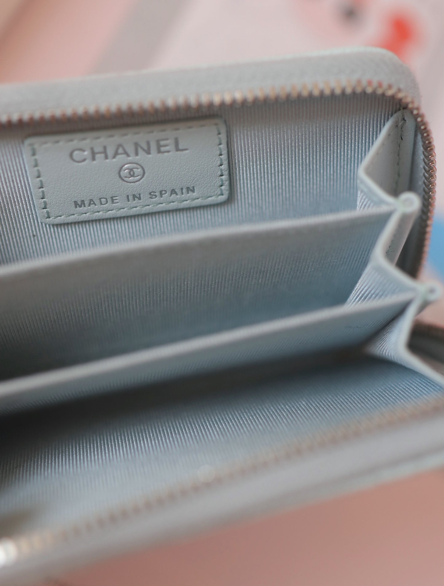 Chanel caviar mini purse