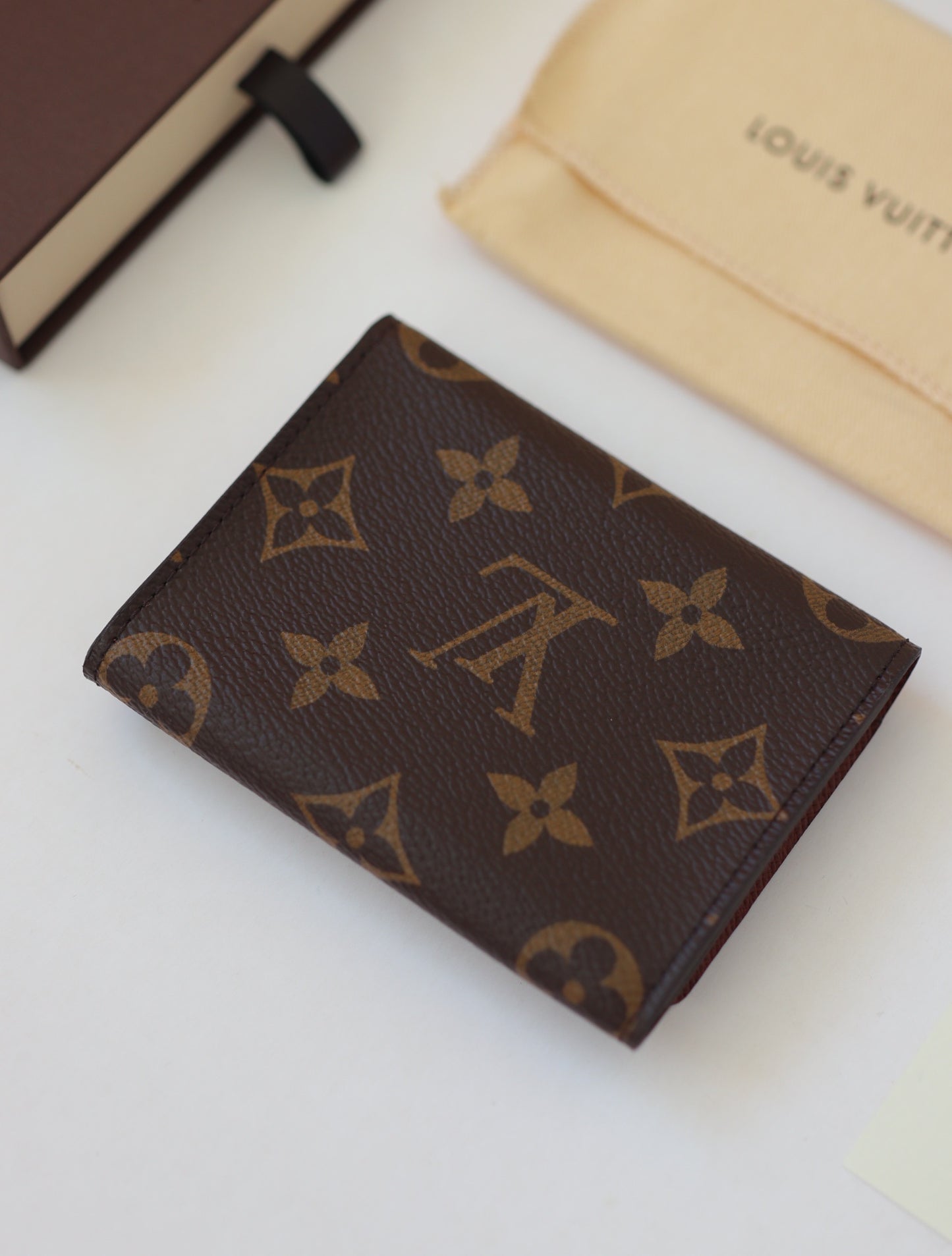 Louis Vuitton cardholder