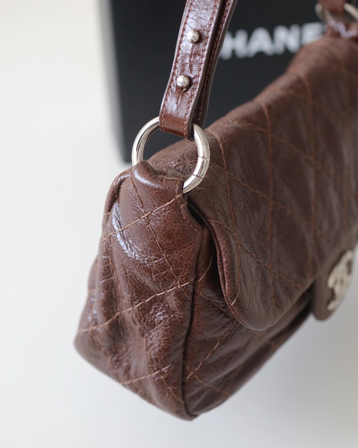 Vintage Chanel Wild Stitch Leather shoulder bag 90new – SEEJOUR